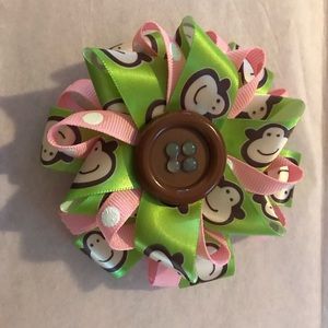 💕 Monkey hair bow